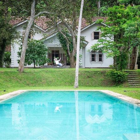 Siri Wedamadura Villa by Colonial Villas in Sri Lanka Weligama Esterno foto