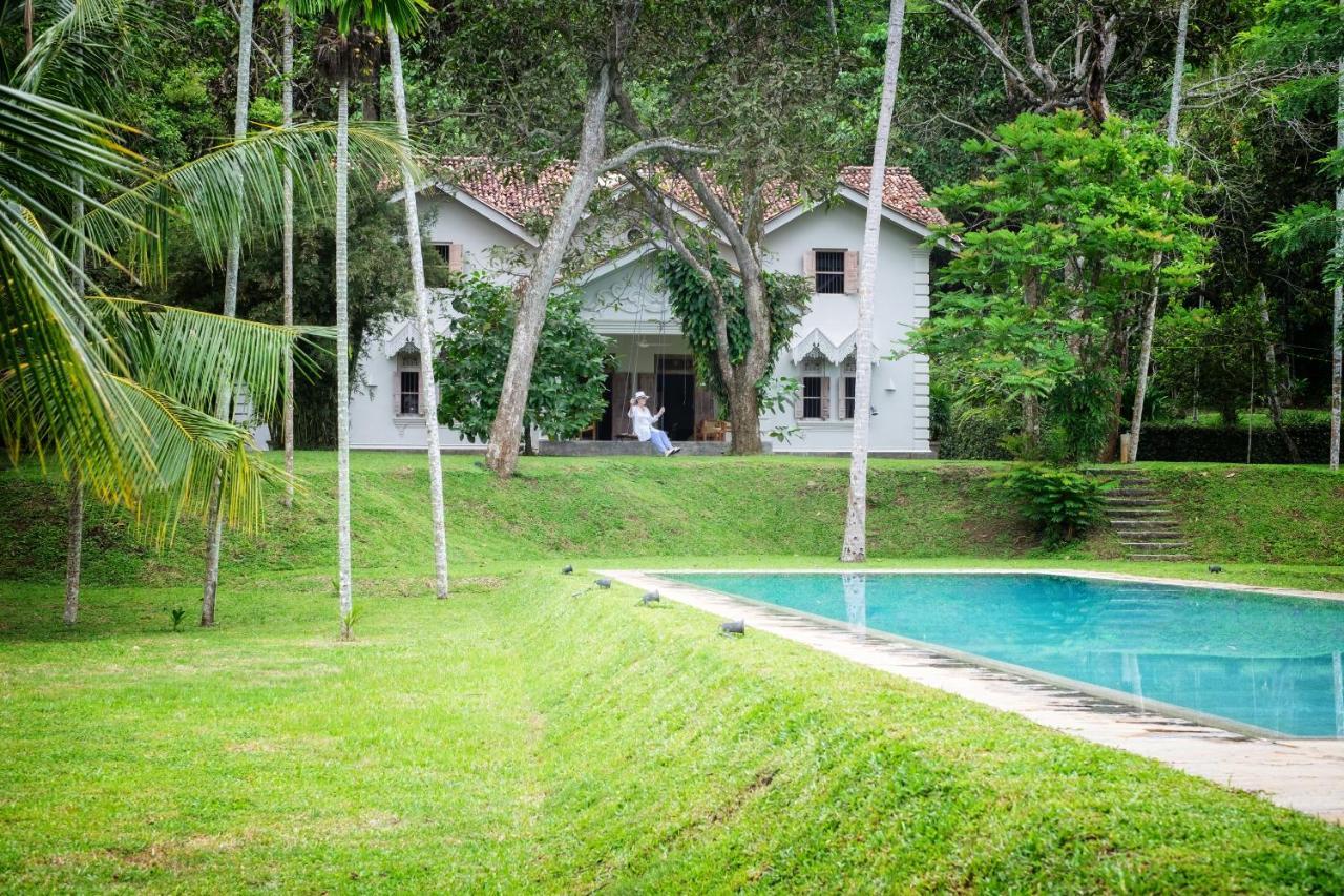 Siri Wedamadura Villa by Colonial Villas in Sri Lanka Weligama Esterno foto